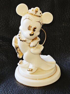 Disney Showcase Lenox 'Minnie Mouse's Elegant Evening' Ivory Fine China